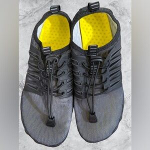 PEAK Barefoot Footwear Wmns Sz 9/9.5